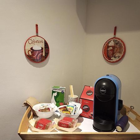 Il Pavone Acomodação com café da manhã Bari Exterior foto